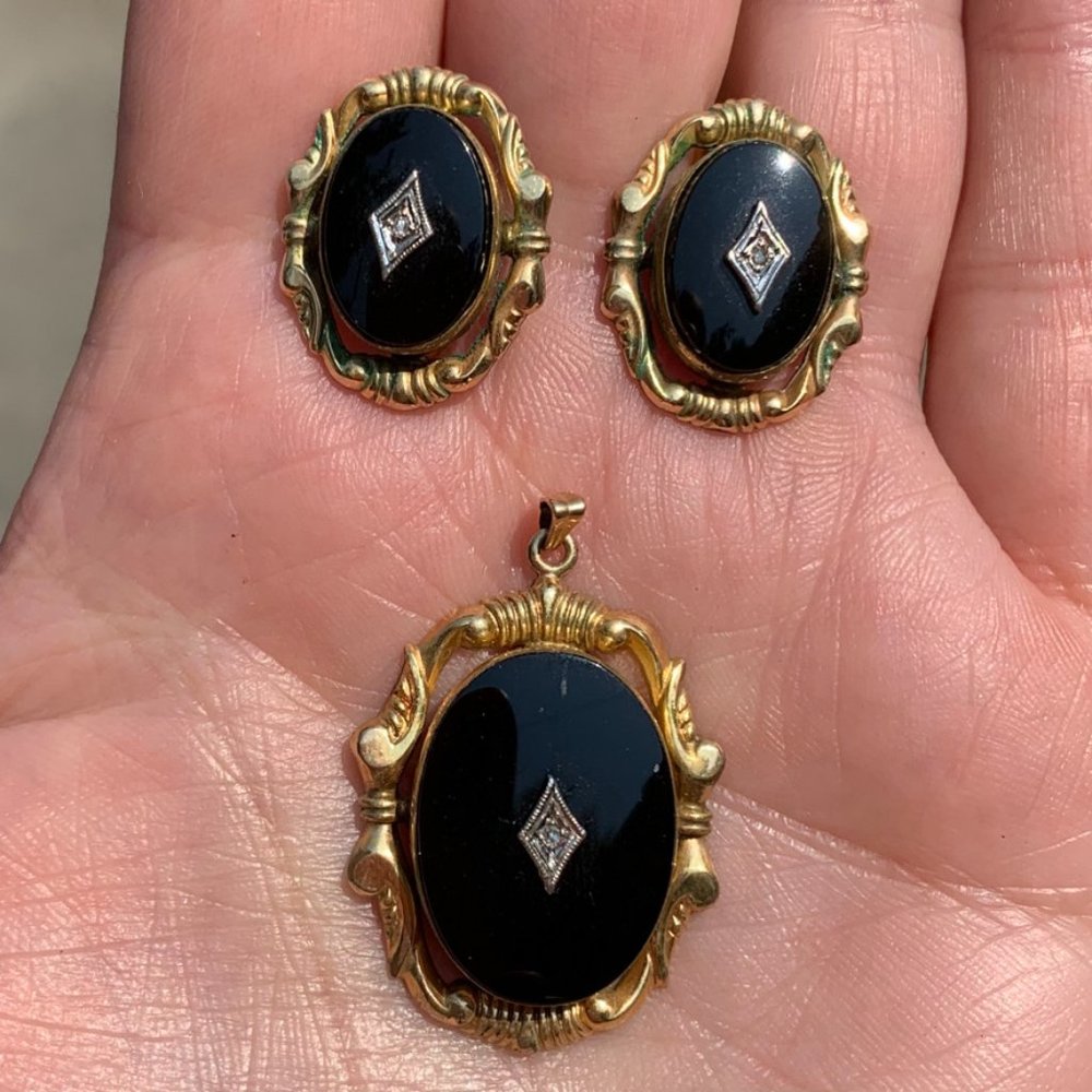 Vintage 1950's Black Onyx/Diamond/12K GF Suite